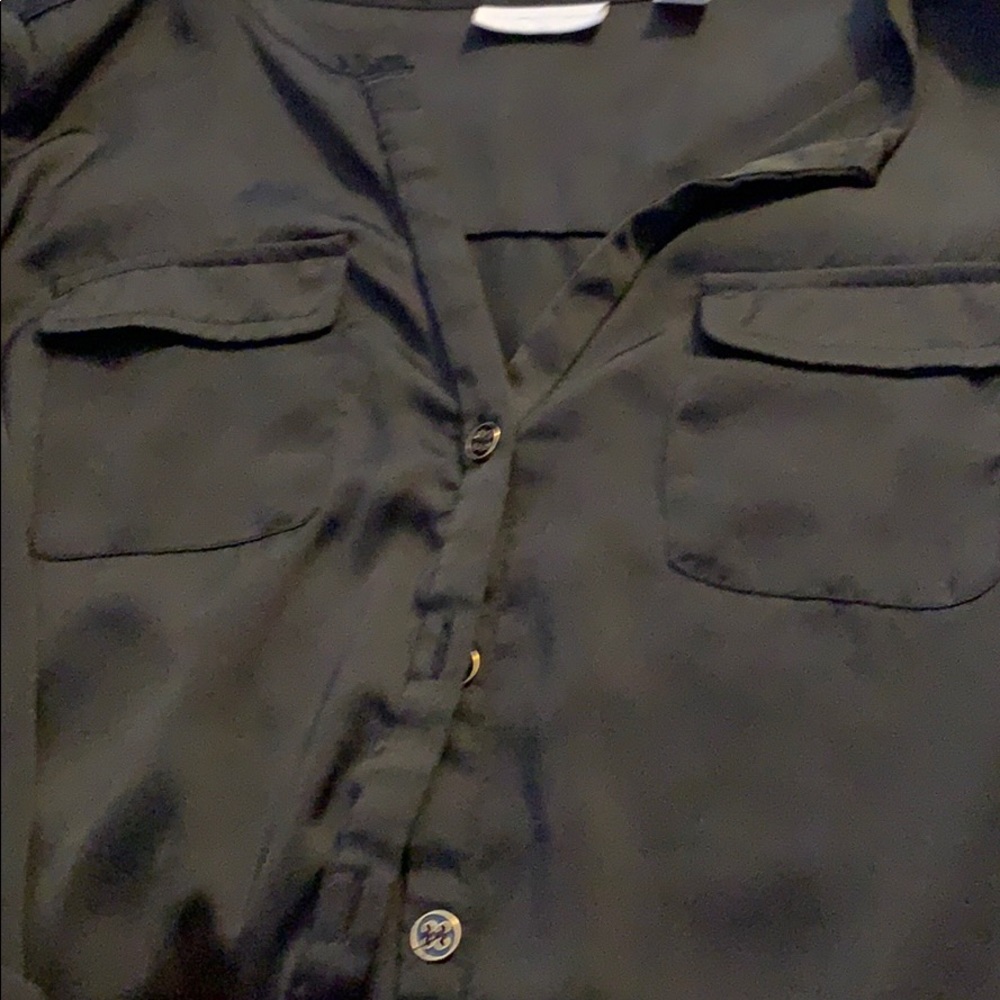 Quality Work Blouse - Picture 3 of 4
